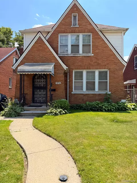 13737 Wadsworth St, Detroit, MI 48227