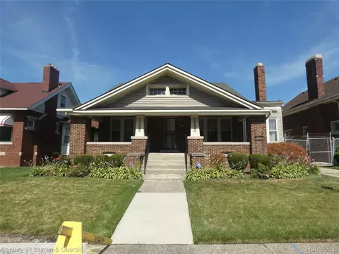 5016 Greenway St, Detroit, MI 48204