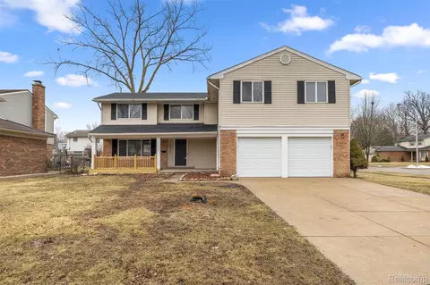 6514 Carriage Hills Dr, Canton, MI 48187