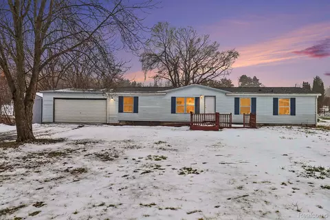 1295 W Cook Rd, Mundy, MI 48439
