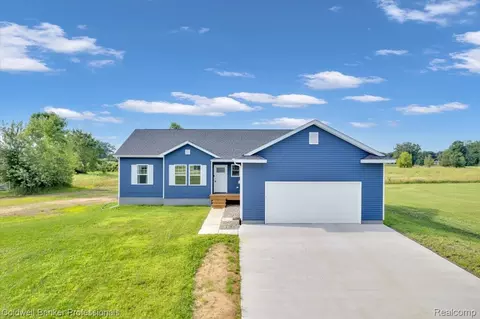 1814 Daley Rd, Lapeer, MI 48446