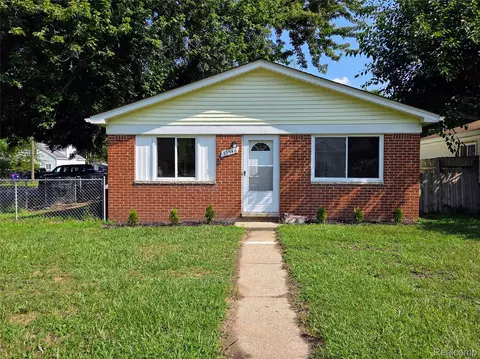 33546 Hiveley St, Westland, MI 48186