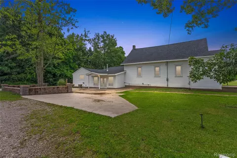 2751 Hawley Rd, Leslie, MI 49251