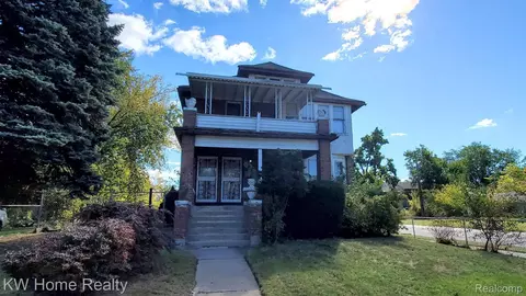 169 Pilgrim St, Highland Park, MI 48203