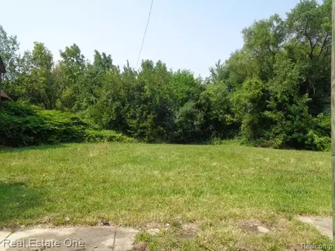 2526 W Forest Ave, Detroit, MI 48208