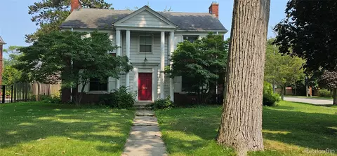 1206 Balfour St, Grosse Pointe Park, MI 48230