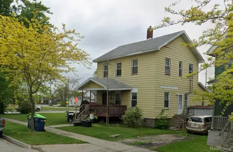 418 Adams St, Bay City, MI 48708