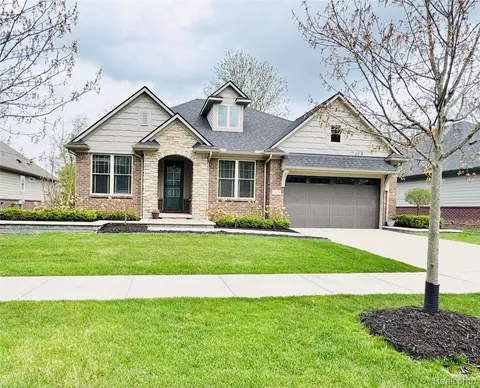 9630 White Pne, Plymouth, MI 48170
