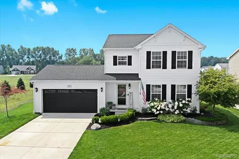 1145 Weatherstone Ln, Marion, MI 48843