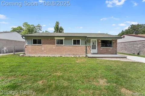 15321 Wendy St, Taylor, MI 48180