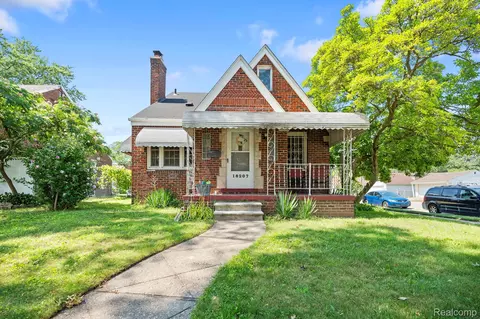 18207 Wood St, Melvindale, MI 48122