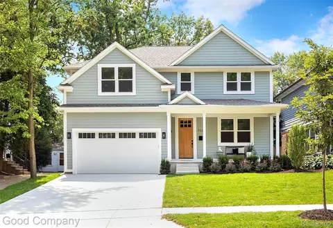 713 W Farnum Ave, Royal Oak, MI 48067