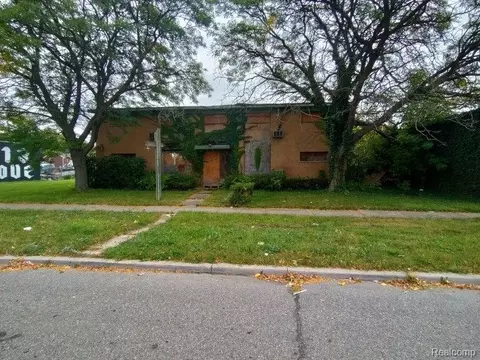 9610 Whittier St, Detroit, MI 48224