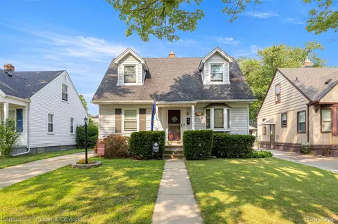 2930 Dudley St, Dearborn, MI 48124
