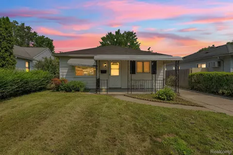 21334 Powers Ave, Dearborn Heights, MI 48125