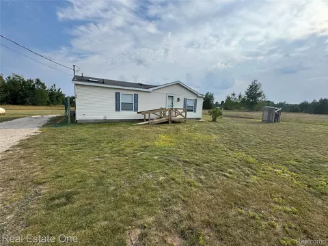 166 Westwood Rd NE, Rapid River, MI 49621