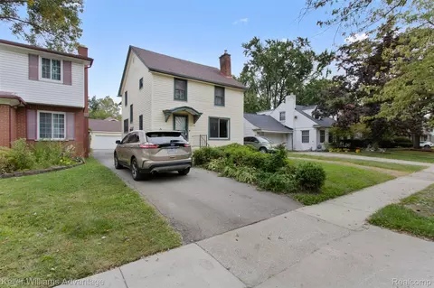 16718 Sunderland Rd, Detroit, MI 48219