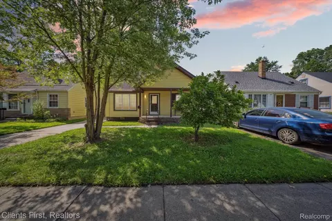 24741 Chicago St, Dearborn, MI 48124