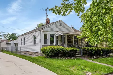 17764 Harman St, Melvindale, MI 48122