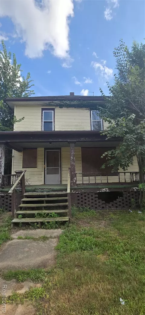 1318 Roosevelt Ave, Flint, MI 48503