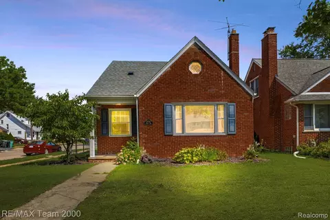 23750 Cherry Hill St, Dearborn, MI 48124