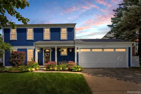 234 Whitney Dr, Rochester Hills, MI 48307