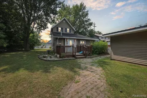 405 Huron St, Owosso, MI 48867