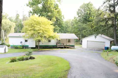 4122 Pinnacle Dr, Omer, MI 48749