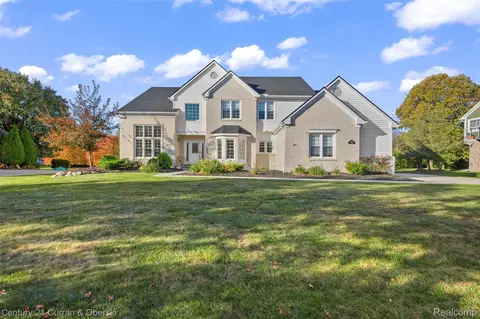 48279 Chesterfield Dr S, Canton, MI 48187