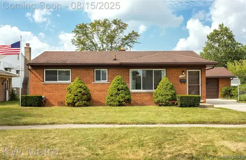 33700 Lacrosse St, Westland, MI 48185
