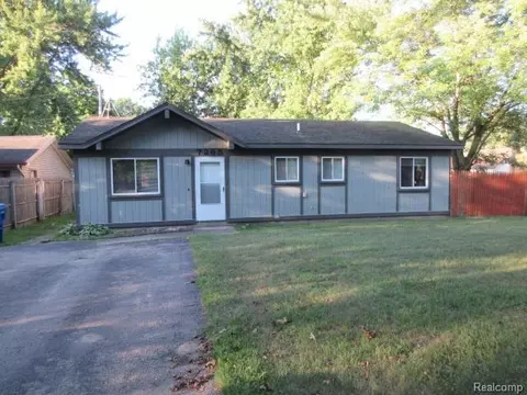 7265 Ida Ter, Waterford, MI 48329