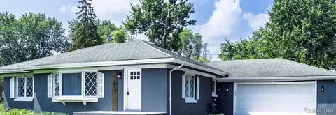 3287 Kilmer Dr, Troy, MI 48083