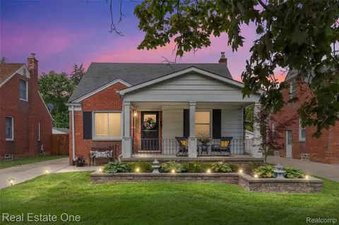 3111 N Blair Ave, Royal Oak, MI 48073