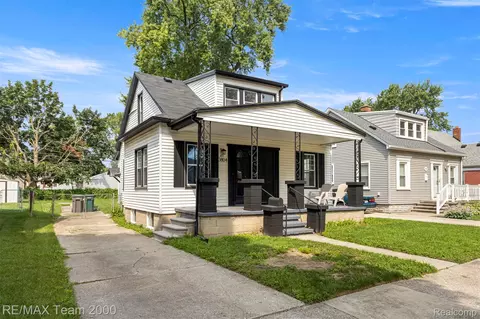 3804 Campbell St, Dearborn, MI 48124