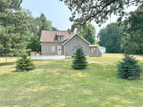 3531 Parisville Rd, Paris, MI 48470
