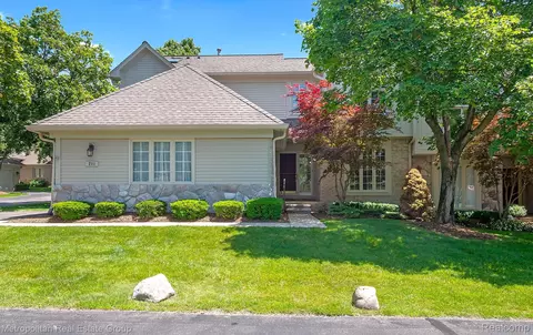211 Saint Lawrence Blvd, Northville, MI 48168