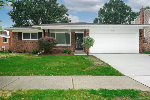 7382 Irongate Rd, Canton, MI 48187
