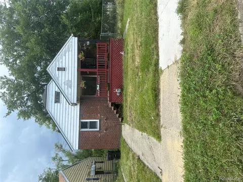 14297 Wisconsin St, Detroit, MI 48238