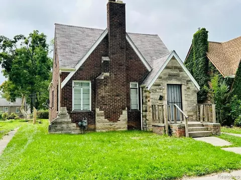 12697 Robson St, Detroit, MI 48227