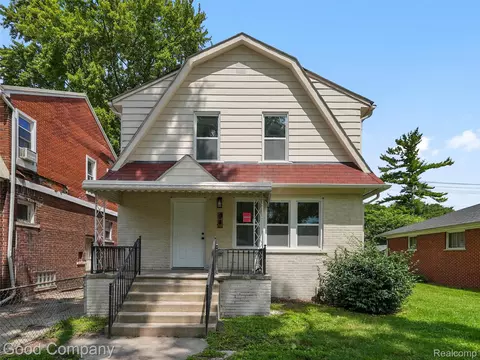 94 W Evelyn Ave, Hazel Park, MI 48030