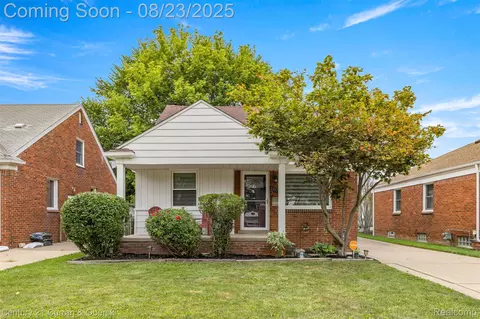 15578 Euclid Ave, Allen Park, MI 48101