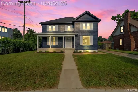 19133 Northrop St, Detroit, MI 48219
