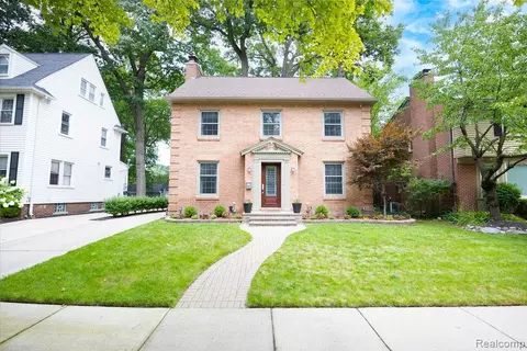 1020 S Highland St, Dearborn, MI 48124