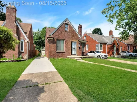 4343 Grayton St, Detroit, MI 48224