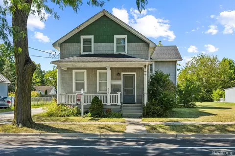 703 W 3rd St, Monroe, MI 48161