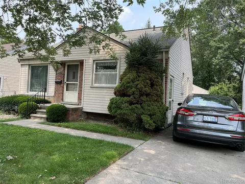 3328 Ravena Ave, Royal Oak, MI 48073