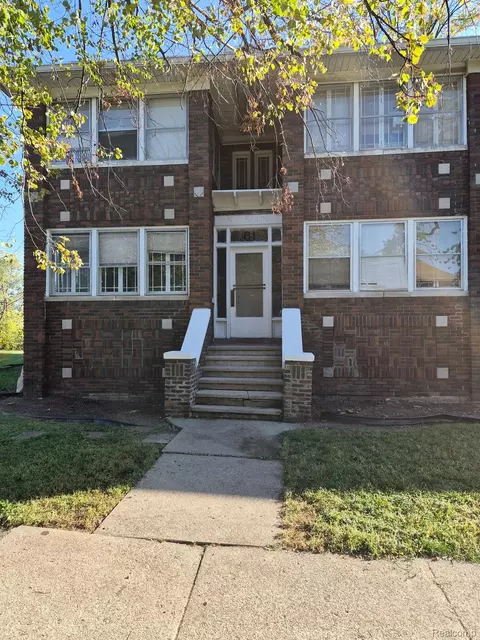 59 W Margaret St, Highland Park, MI 48203