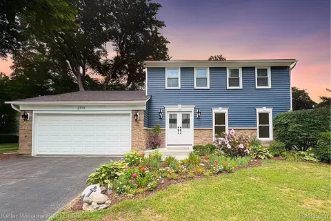 2710 Mercury Ct, Orion, MI 48360