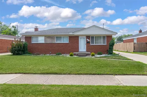 24315 Blackmar Ave, Warren, MI 48091