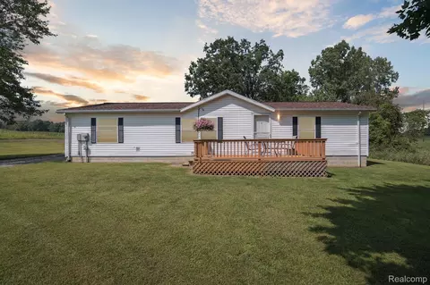 9550 Kinch Rd, Henrietta, MI 49201